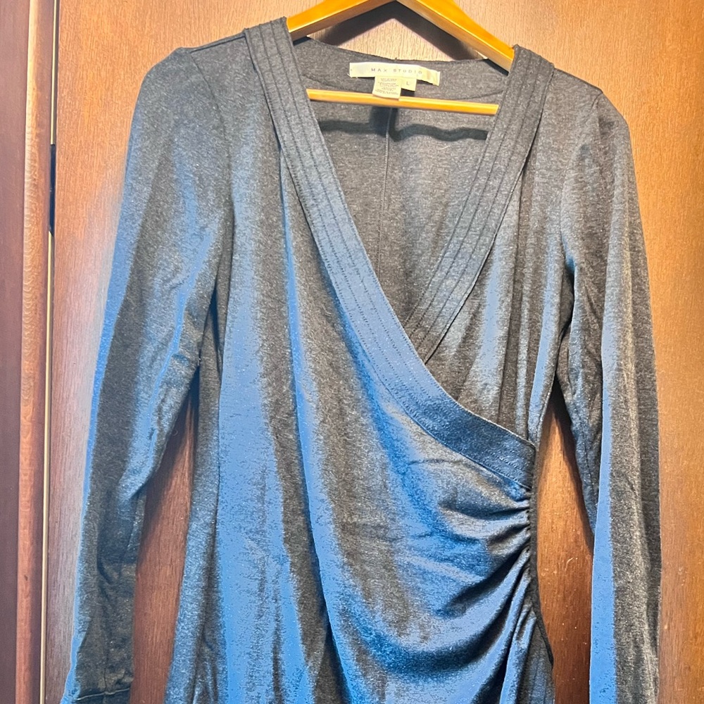 Women’s grey Max Studio dress. Size L